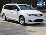 Used 2020 Chrysler Pacifica Limited FWD, Minivan for sale #Q05990A - photo 3