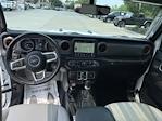 2021 Jeep Gladiator Crew Cab 4x4, Pickup for sale #R86431A - photo 28