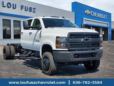 2024 Chevrolet Silverado 5500 Crew Cab DRW 4WD, Cab Chassis for sale #CF241447 - photo 1