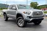 Used 2017 Toyota Tacoma TRD Off-Road Double Cab 4x4, Pickup for sale #T24372A - photo 3