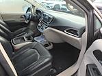 Used 2020 Chrysler Pacifica Touring L FWD, Minivan for sale #1U7325P - photo 8