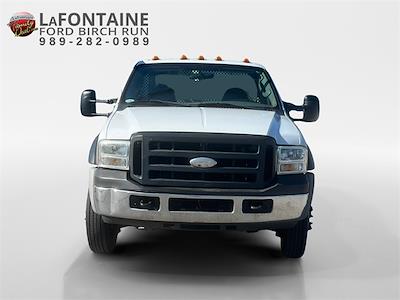 2007 Ford F-550 Regular Cab DRW 4x2, Flatbed Truck for sale #23DC109A - photo 2