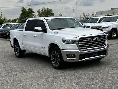 2025 Ram 1500 Crew Cab 4x4, Pickup for sale #T25022 - photo 1