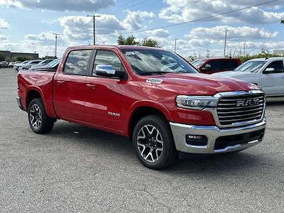 2025 Ram 1500 Crew Cab 4x4, Pickup for sale #T25014 - photo 1