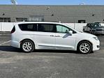 Used 2017 Chrysler Pacifica Touring L FWD, Minivan for sale #HR588104 - photo 3