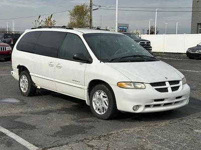 2000 Dodge Grand Caravan FWD, Minivan for sale #YB550511 - photo 1