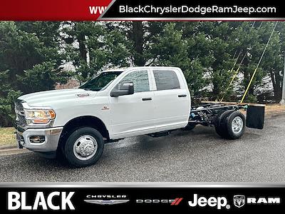 2024 Ram 3500 Crew Cab DRW 4x4, Cab Chassis for sale #210417 - photo 1