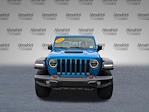 2021 Jeep Gladiator Crew Cab 4WD, Pickup for sale #Q00913A - photo 9