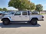 Used 2023 Jeep Gladiator Sport Crew Cab 4x4, Pickup for sale #J5980A2 - photo 3