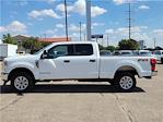 Used 2022 Ford F-250 XLT Crew Cab 4x4, Pickup for sale #T5639 - photo 3