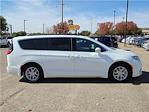 Used 2022 Chrysler Pacifica Touring L FWD, Minivan for sale #T5708 - photo 5