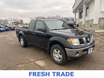 Used 2007 Nissan Frontier SE King Cab 4WD, Pickup for sale #1EK10889 - photo 1