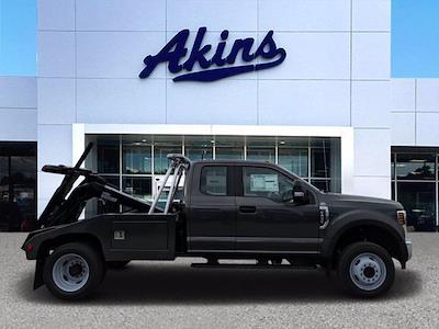 Used 2019 Ford F-450 XL Super Cab 4x2, Miller Industries Vulcan Wrecker Body for sale #TEF90403 - photo 1