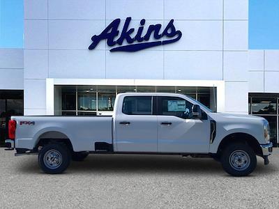 New 2024 Ford F-250 XL Crew Cab 4WD, Pickup for sale #REF41953 - photo 1