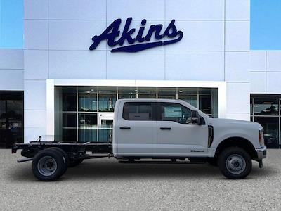 New 2024 Ford F-350 XL Crew Cab 4WD, Cab Chassis for sale #REF99350 - photo 1