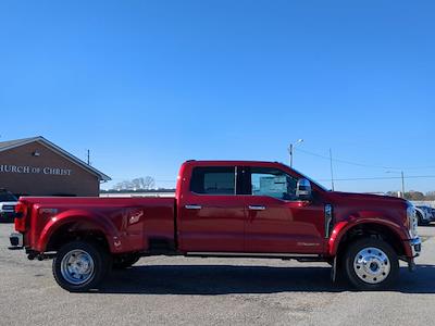 New 2025 Ford F-450 Lariat Crew Cab 4WD, Pickup for sale #SEC08373 - photo 1