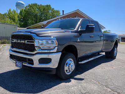 New 2024 Ram 3500 Tradesman Crew Cab 4WD, Pickup for sale #RG289855 - photo 1