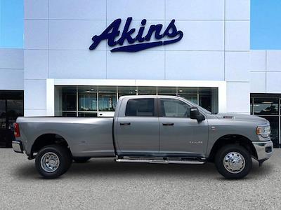 New 2024 Ram 3500 Big Horn Crew Cab 4WD, Pickup for sale #RG308851 - photo 1