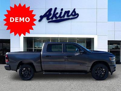 2024 Ram 1500 Crew Cab 4WD, Pickup for sale #RN202101 - photo 1