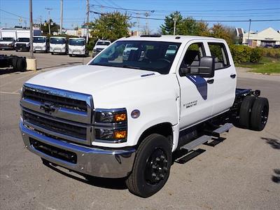 2024 Chevrolet Silverado 5500 Crew Cab DRW 4x2, Cab Chassis for sale #243909F - photo 1