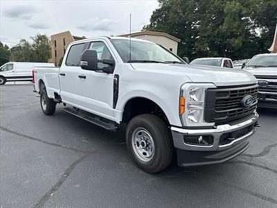 2023 Ford F-350 Crew Cab SRW 4WD, Pickup for sale #T23349 - photo 1