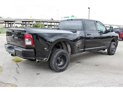 2024 Ram 3500 Crew Cab DRW 4x4, Pickup for sale #429169 - photo 2