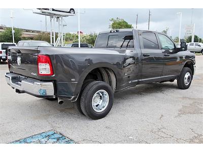 2024 Ram 3500 Crew Cab DRW 4x4, Pickup for sale #429177 - photo 2