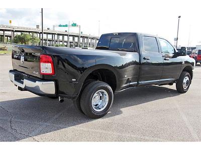 2024 Ram 3500 Crew Cab DRW 4x4, Pickup for sale #429194 - photo 2