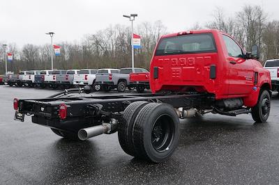 2024 Chevrolet Silverado 6500 Regular Cab DRW 4x2, Cab Chassis for sale #29478 - photo 2