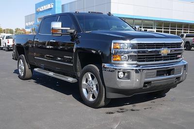 2017 Chevrolet Silverado 2500 Crew Cab SRW 4x4, Pickup for sale #29908B - photo 1