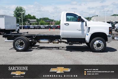 2024 Chevrolet Silverado 5500 Regular Cab DRW 4x4, Cab Chassis for sale #30016 - photo 1