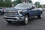 New 2025 Chevrolet Silverado 3500 LTZ Crew Cab 4x4, Pickup for sale #30259 - photo 24