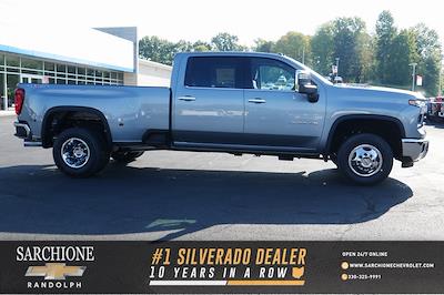 2025 Chevrolet Silverado 3500 Crew Cab 4x4, Pickup for sale #30432 - photo 1