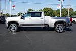 2025 Chevrolet Silverado 3500 Crew Cab 4x4, Pickup for sale #30432 - photo 22