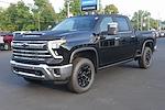 New 2025 Chevrolet Silverado 3500 LTZ Crew Cab 4x4, Pickup for sale #30455 - photo 25