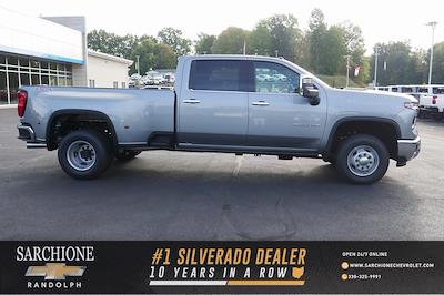 2025 Chevrolet Silverado 3500 Crew Cab 4x4, Pickup for sale #30478 - photo 1