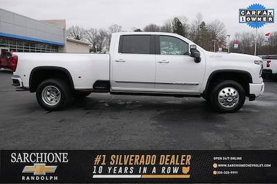 Used 2024 Chevrolet Silverado 3500 High Country Crew Cab 4x4, Pickup for sale #30539A - photo 1