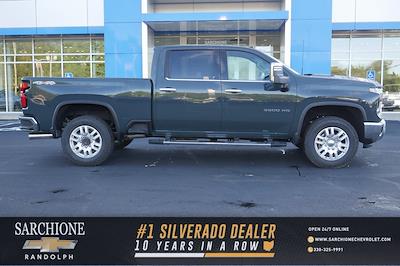 New 2025 Chevrolet Silverado 3500 LTZ Crew Cab 4x4, Pickup for sale #30570 - photo 1