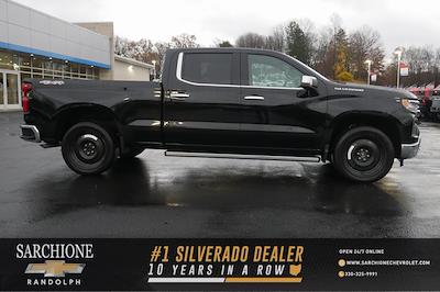 2025 Chevrolet Silverado 1500 Crew Cab 4x4, Pickup for sale #30789 - photo 1