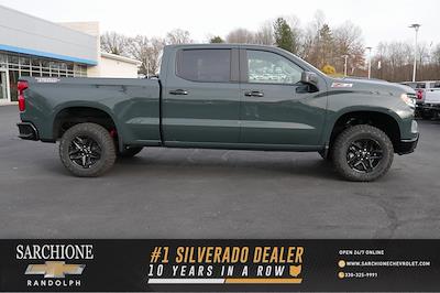 2025 Chevrolet Silverado 1500 Crew Cab 4x4, Pickup for sale #30846 - photo 1