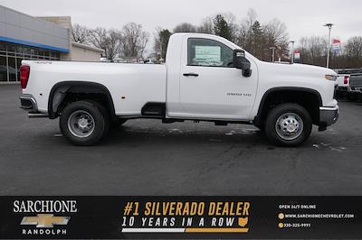 2025 Chevrolet Silverado 3500 Regular Cab 4x4, Pickup for sale #30897 - photo 1