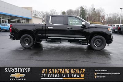 New 2025 Chevrolet Silverado 1500 High Country Crew Cab 4x4, Pickup for sale #31000 - photo 1