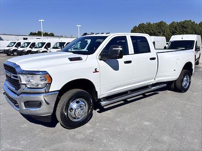 2024 Ram 3500 Crew Cab DRW 4x4, Pickup for sale #378724 - photo 2