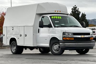 2024 Chevrolet Express 3500 Regular Cab DRW RWD, Cutaway for sale #C47509 - photo 2