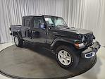 2023 Jeep Gladiator Crew Cab 4x4, Pickup for sale #B21806 - photo 10