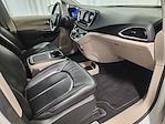 Used 2022 Chrysler Pacifica Touring L FWD, Minivan for sale #B21886 - photo 13