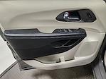 Used 2022 Chrysler Pacifica Touring L FWD, Minivan for sale #B21891 - photo 13