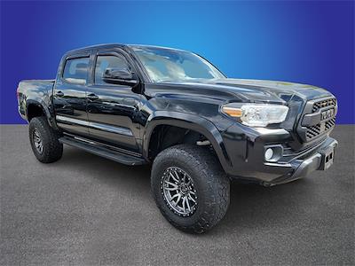 2021 Toyota Tacoma Double Cab 4WD, Pickup for sale #56021X - photo 1