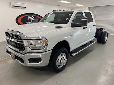 2024 Ram 3500 Crew Cab DRW 4x4, Cab Chassis for sale #DT073044 - photo 1