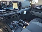 2025 Chevrolet Silverado 1500 Crew Cab 4WD, Pickup for sale #175410 - photo 20